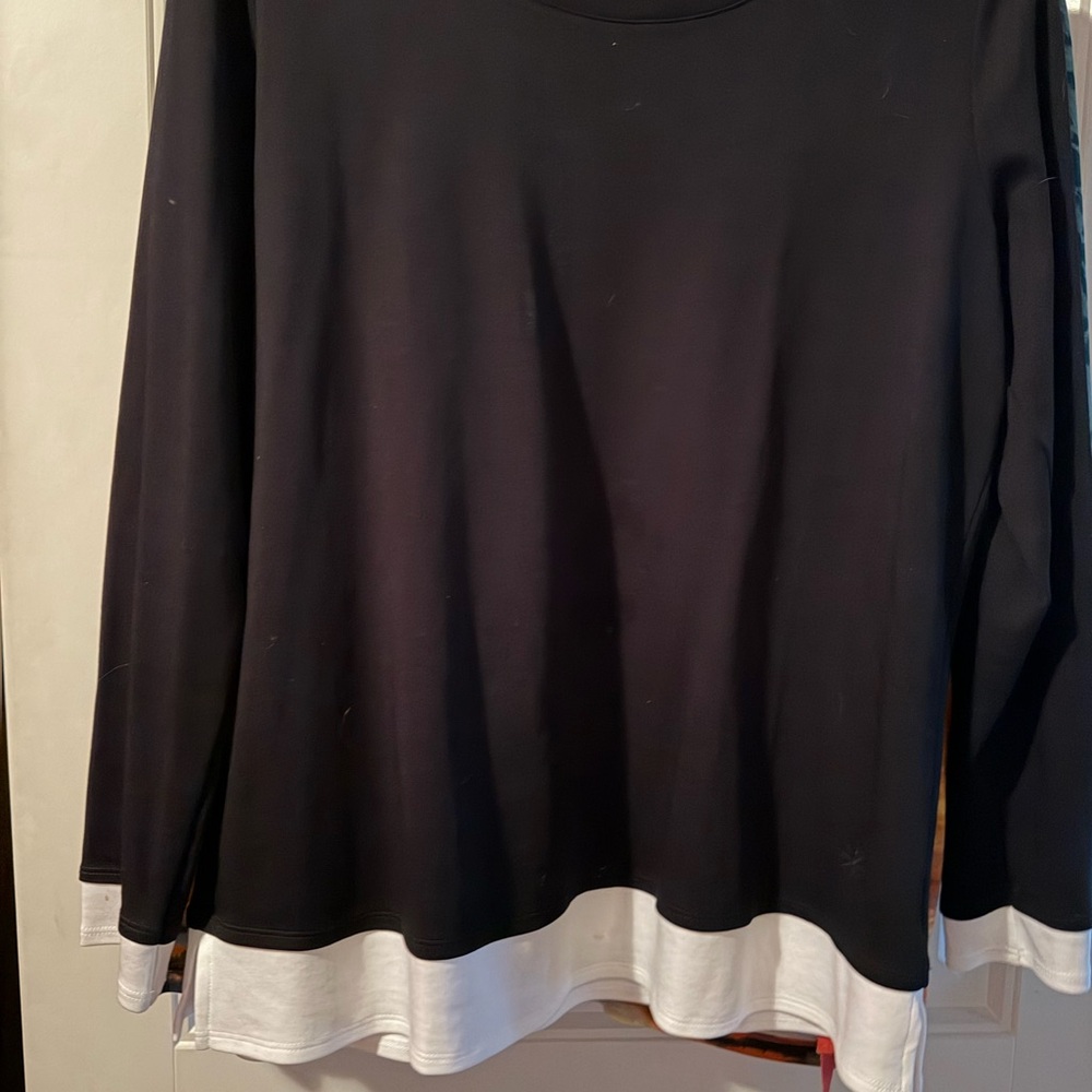 Isaac Mizrahi Black and White Women's Jersey Top